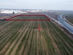 Mihailesti Teren intravilan cu deschidere generoasa